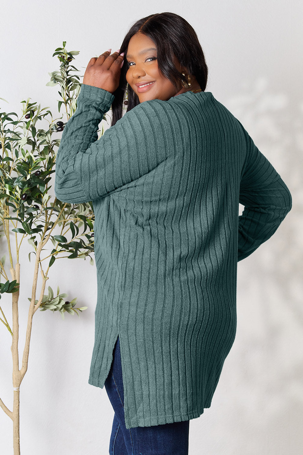 Candiace Ribbed Long Sleeve Slit Top