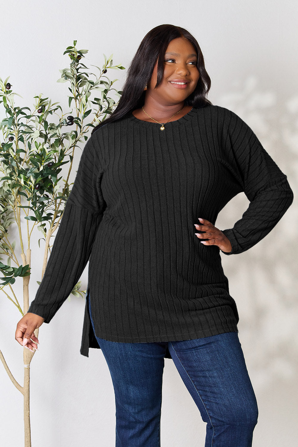 Candiace Ribbed Long Sleeve Slit Top