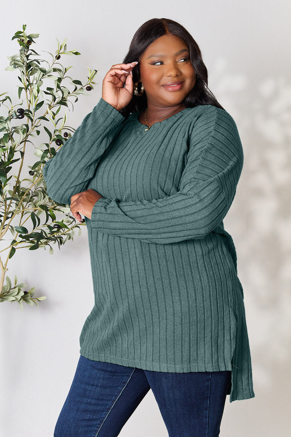 Candiace Ribbed Long Sleeve Slit Top