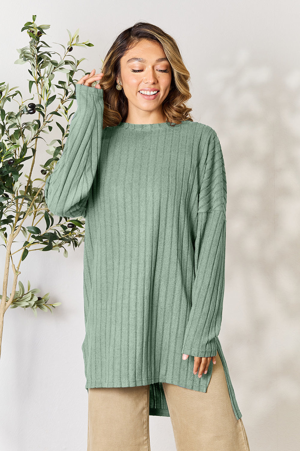 Candiace Ribbed Long Sleeve Slit Top