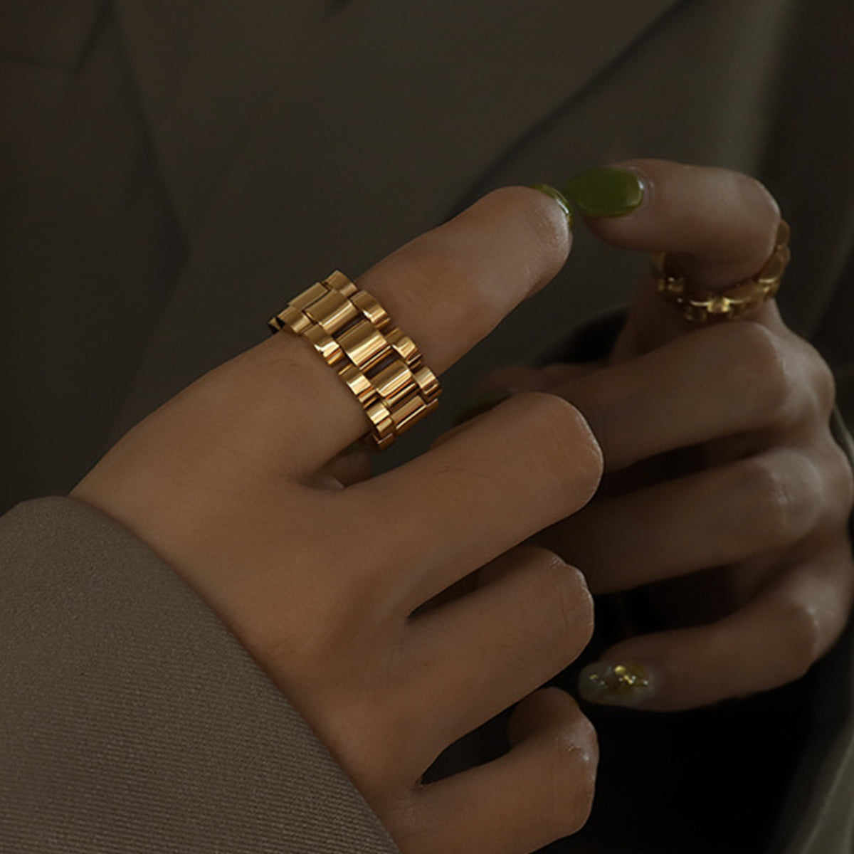 Isla Link Plated Titanium Steel Ring